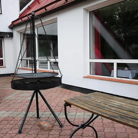 Zajazd Pod Kasztanami