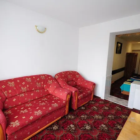 Inn Pod Kasztanami Ryn (Warmian-Masurian)