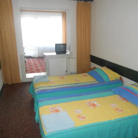 Zajazd Pod Kasztanami *